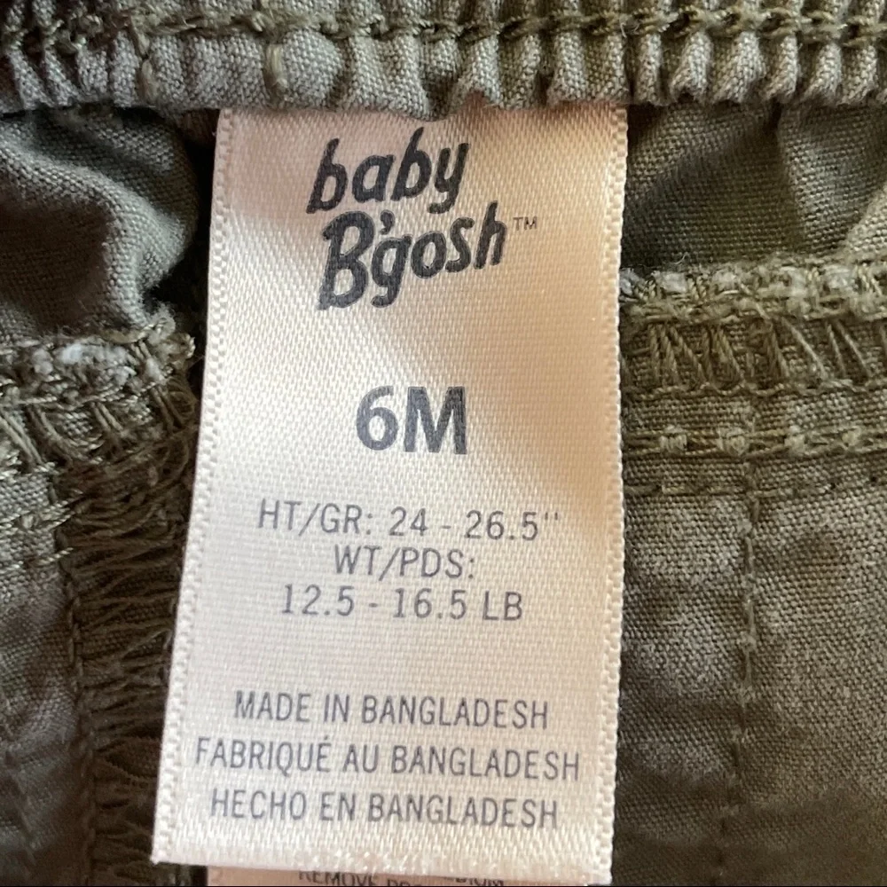 OshKosh Baby B’Gosh khaki cargo pants 6 mo.